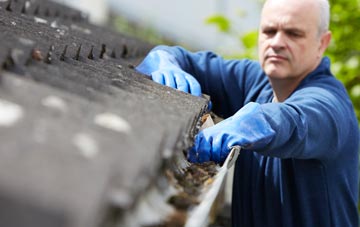 cleaning and inspecting Wildwood roofs